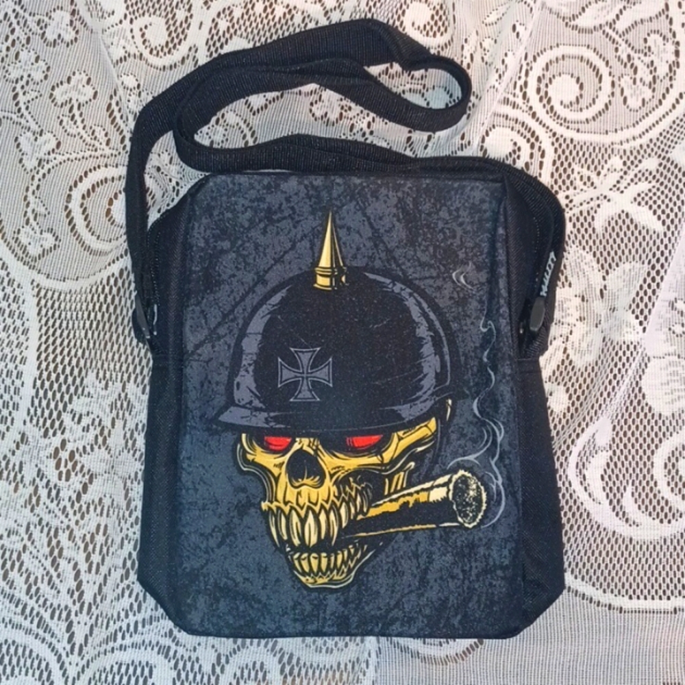 NEW! Skull Cross Body Bag 5113